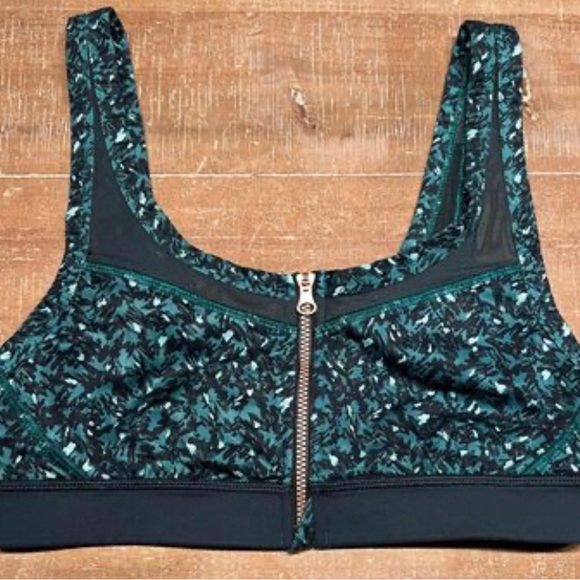 💚 Lululemon Drop It Like It's Hot Mountain Peaks Black Forage Teal Workout Bra - Picture 2 of 7